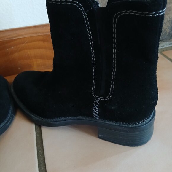 Clarks Womens Black Suede Maye Zip Up Boots Bootie Size 6 - Picture 2 of 6
